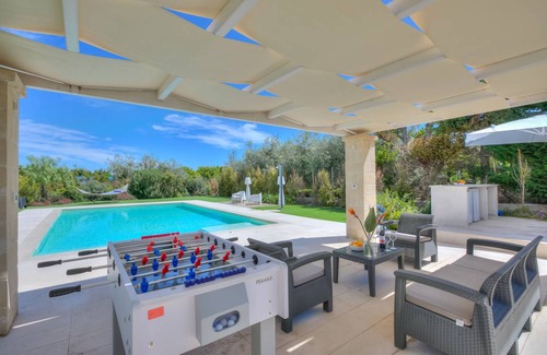 Bisceglie Villa | 200 m² Villa ∙ 4 bedrooms ∙ 10 guests