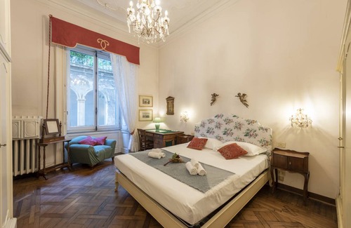 Carignano Apartment | 236 m² Apartment ∙ 3 bedrooms ∙ 7 guests