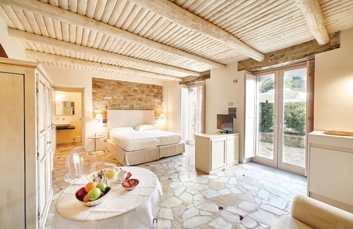 San Marco di Castellabate House | 237 m² House ∙ 7 bedrooms ∙ 16 guests