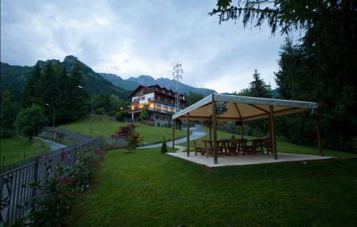 Castione della Presolana Hotel | 24 m² Hotel ∙ 5 guests