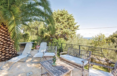 Copanello House | 240 m² Maisonette ∙ 4 bedrooms ∙ 8 guests
