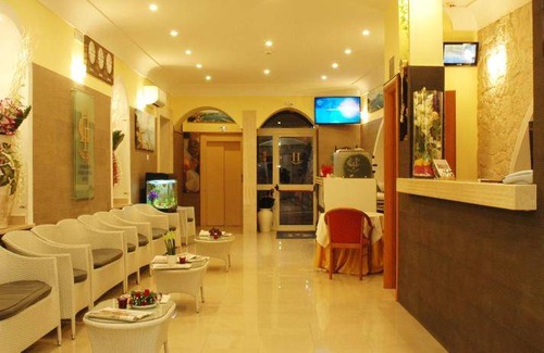 Naples Hotel | 25 m² Hotel ∙ 127 guests