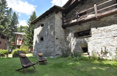 Madesimo Other | 250 m² Accommodation ∙ 4 bedrooms ∙ 8 guests