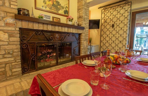Casenuove House | 250 m² House ∙ 1 bedroom ∙ 16 guests