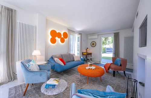 Ronchi Resort | 250 m² Luxury rental ∙ 5 bedrooms ∙ 10 guests