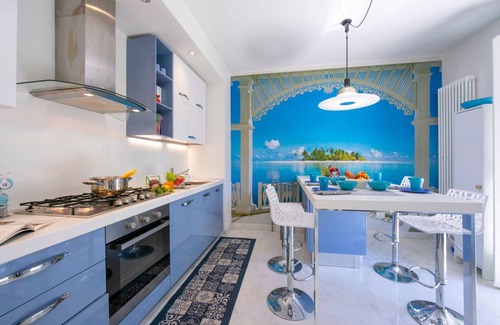 Ronchi Resort | 250 m² Luxury rental ∙ 5 bedrooms ∙ 10 guests