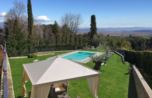 Vicopelago Villa | 250 m² Villa ∙ 6 bedrooms ∙ 10 guests