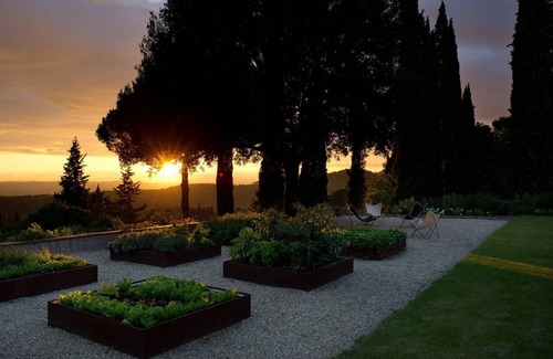San Casciano in Val di Pesa Villa | 250 m² Villa ∙ 8 bedrooms ∙ 16 guests