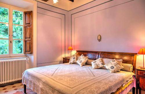 Passignano sul Trasimeno Villa | 260 m² Villa ∙ 6 bedrooms ∙ 12 guests