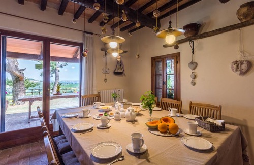 Montefelcino Villa | 260 m² Villa ∙ 4 bedrooms ∙ 11 guests