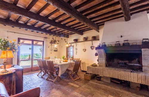 Montefelcino Villa | 260 m² Villa ∙ 4 bedrooms ∙ 11 guests