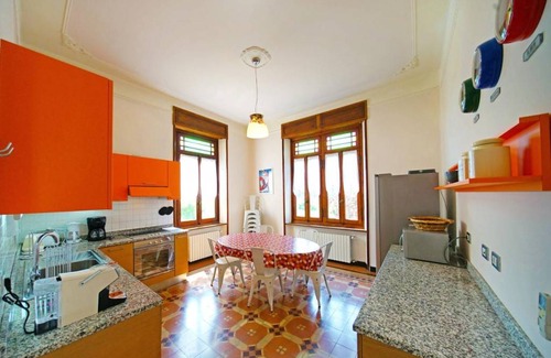 Sarezzano Apartment | 290 m² Apartment ∙ 4 bedrooms ∙ 10 guests