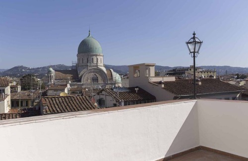 Sant' Ambrogio Apartment | 30 m² Apartment ∙ 2 bedrooms ∙ 6 guests