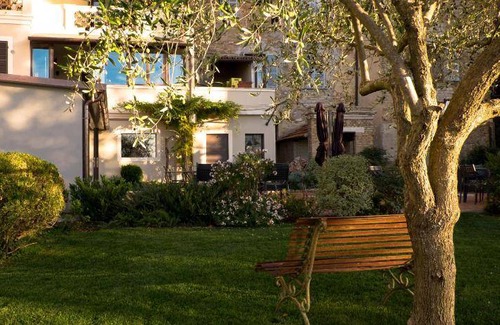Montefalco Bed & Breakfast | 30 m² Bed and breakfast ∙ 5 guests