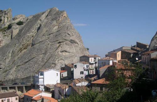 Pietrapertosa Bed & Breakfast | 30 m² Bed and breakfast ∙ 4 guests