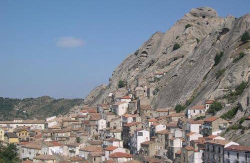 Pietrapertosa Bed & Breakfast | 30 m² Bed and breakfast ∙ 4 guests