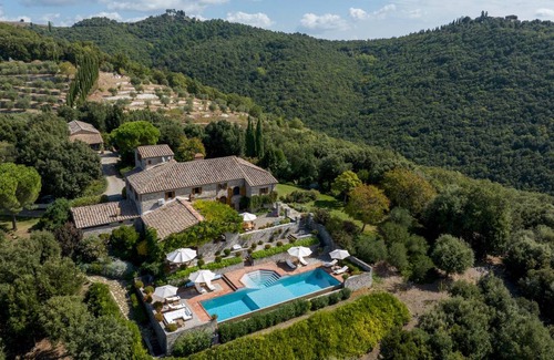Castelnuovo Berardenga Villa | 300 m² Villa ∙ 6 bedrooms ∙ 12 guests