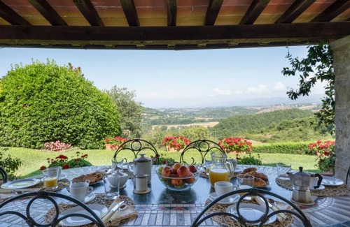 Dicomano House | 300 m² Farmhouse ∙ 4 bedrooms ∙ 10 guests
