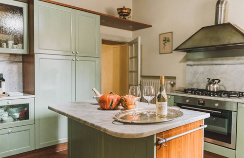Sovicille House | 300 m² Farmhouse ∙ 6 bedrooms ∙ 10 guests