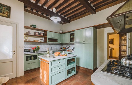 Sovicille House | 300 m² Farmhouse ∙ 6 bedrooms ∙ 10 guests