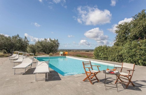 Viterbo House | 300 m² House ∙ 3 bedrooms ∙ 6 guests