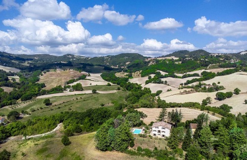 Pergola House | 300 m² House ∙ 6 bedrooms ∙ 12 guests