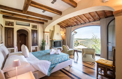 Vertine Villa | 300 m² Villa ∙ 3 bedrooms ∙ 8 guests