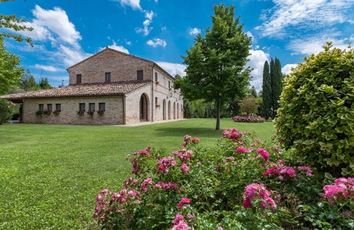 Corridonia Villa | 300 m² Villa ∙ 6 bedrooms ∙ 13 guests