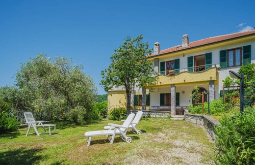 Velva Villa | 300 m² Villa ∙ 7 bedrooms ∙ 14 guests