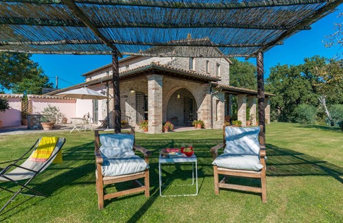 Massa Martana Villa | 328 m² Villa ∙ 7 bedrooms ∙ 12 guests