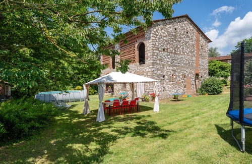 Capannori House | 330 m² House ∙ 6 bedrooms ∙ 11 guests