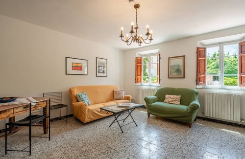 Capannori House | 330 m² House ∙ 6 bedrooms ∙ 11 guests