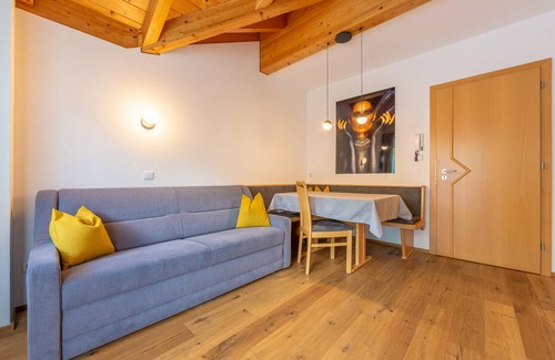 Prato alla Drava Apartment | 34 m² Apartment ∙ 1 bedroom ∙ 4 guests