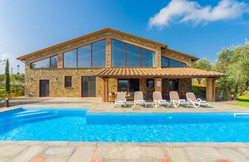 Parrano Villa | 341 m² Villa ∙ 7 bedrooms ∙ 20 guests