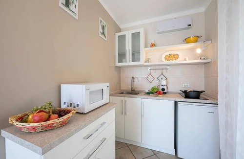 Lesa Apartment | 35 m² Apartment ∙ 1 bedroom ∙ 2 guests