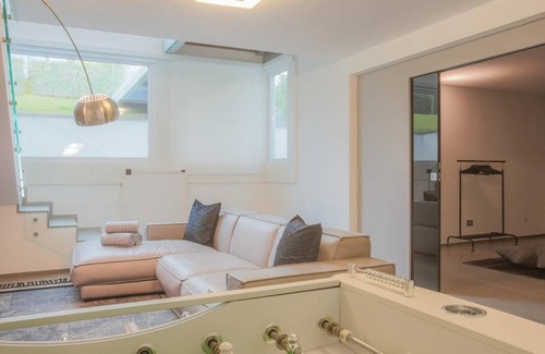 Patrignano Villa | 350 m² Villa ∙ 4 bedrooms ∙ 8 guests