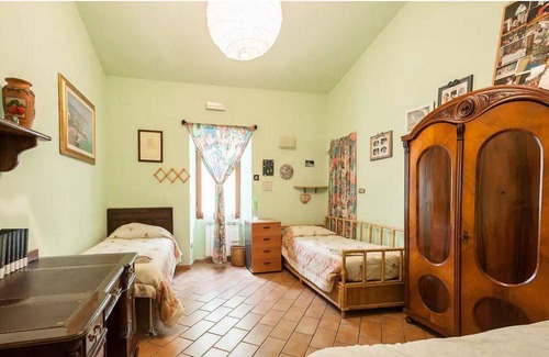 Gubbio Villa | 350 m² Villa ∙ 5 bedrooms ∙ 11 guests