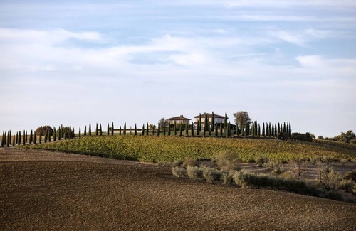 San Venanzo Villa | 350 m² Villa ∙ 6 bedrooms ∙ 12 guests