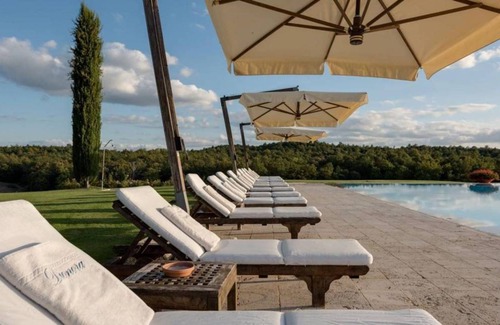 Montepulciano Villa | 350 m² Villa ∙ 7 bedrooms ∙ 12 guests