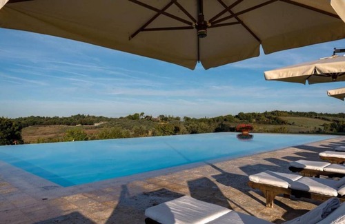 Montepulciano Villa | 350 m² Villa ∙ 7 bedrooms ∙ 12 guests
