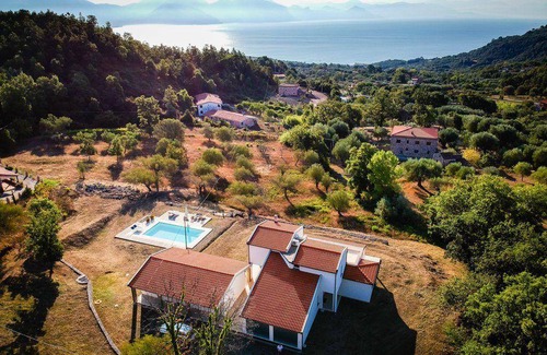 San Giovanni a Piro House | 360 m² House ∙ 4 bedrooms ∙ 8 guests