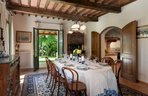 San Miniato Villa | 360 m² Villa ∙ 4 bedrooms ∙ 8 guests