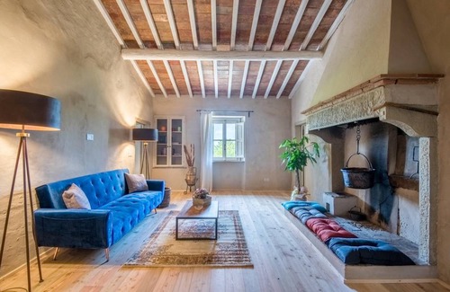 Ponte Buriano House | 380 m² House ∙ 5 bedrooms ∙ 8 guests