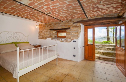 Monastero Bormida Apartment | 40 m² Apartment ∙ 1 bedroom ∙ 2 guests