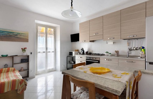 Pitelli Apartment | 40 m² Apartment ∙ 1 bedroom ∙ 3 guests