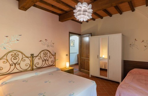Dicomano Apartment | 40 m² Apartment ∙ 1 bedroom ∙ 4 guests