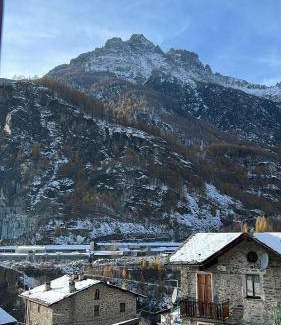 Chiesa in Valmalenco Apartment | 40 m² Apartment ∙ 1 bedroom ∙ 2 guests