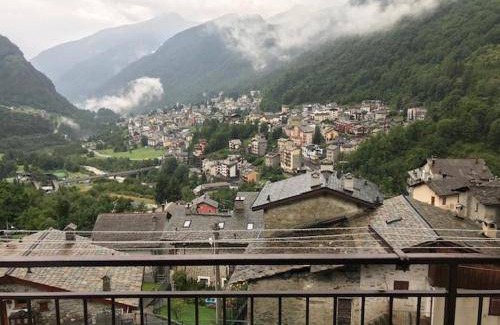 Chiesa in Valmalenco Apartment | 40 m² Apartment ∙ 1 bedroom ∙ 2 guests