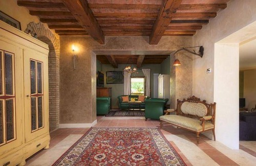 Radicondoli Apartment | 400 m² Apartment ∙ 5 bedrooms ∙ 10 guests