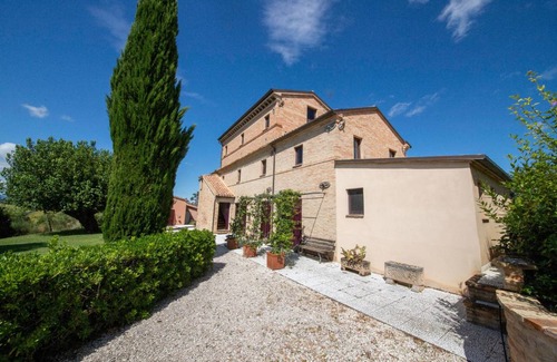 Bettolelle House | 400 m² House ∙ 3 bedrooms ∙ 6 guests